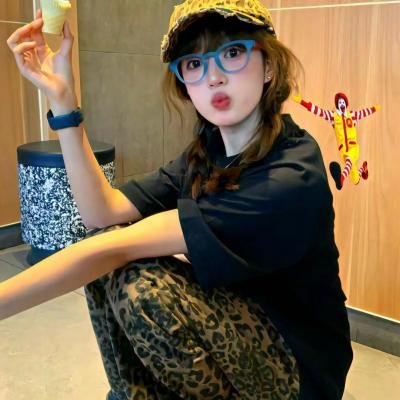 幸福请你等等我