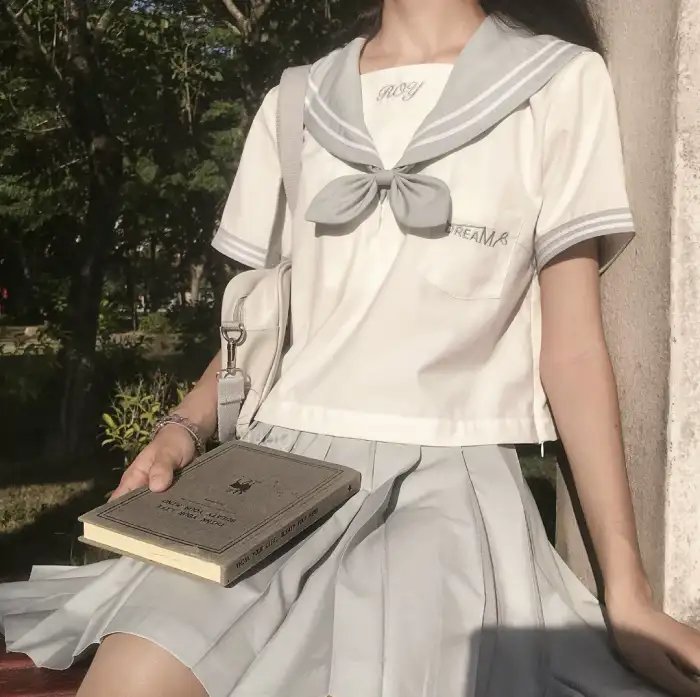 反派儿子你跪下妈求你点事